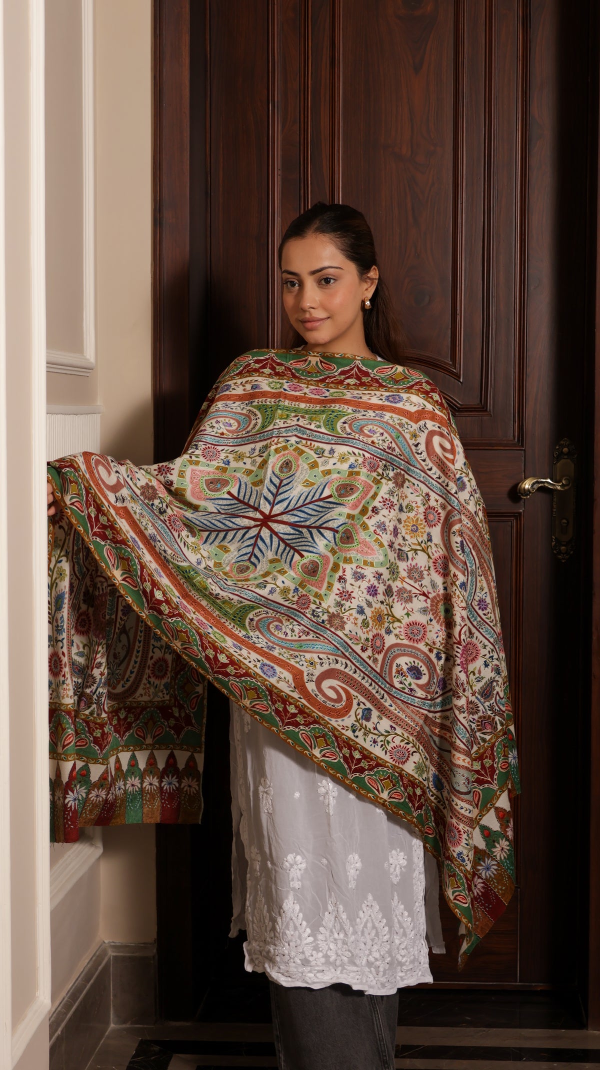 100% pure wool Print Kalamkari Hand embroidery Kashmiri Stole