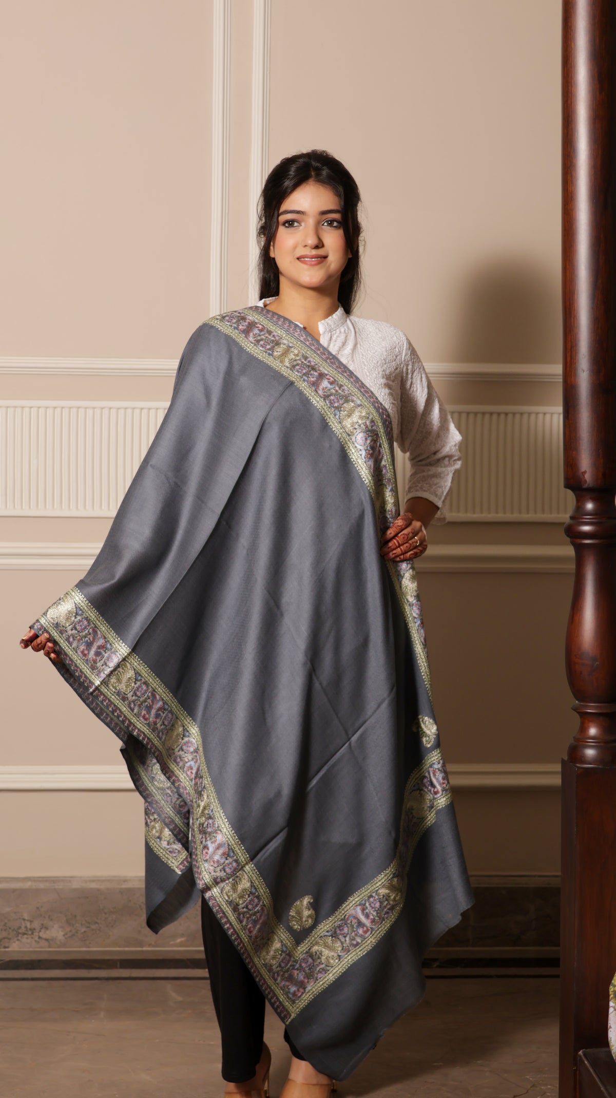 Finewool Kashmiri Nalki Embroidery Stole