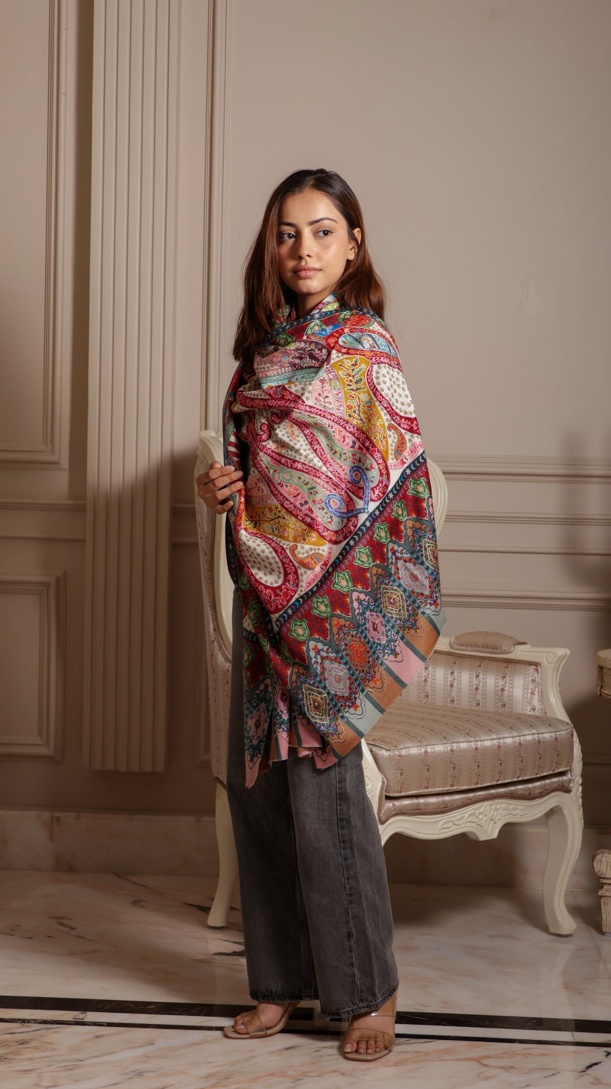 100% Wool Printed Kalamkari Embroidery stole - Kashmiri