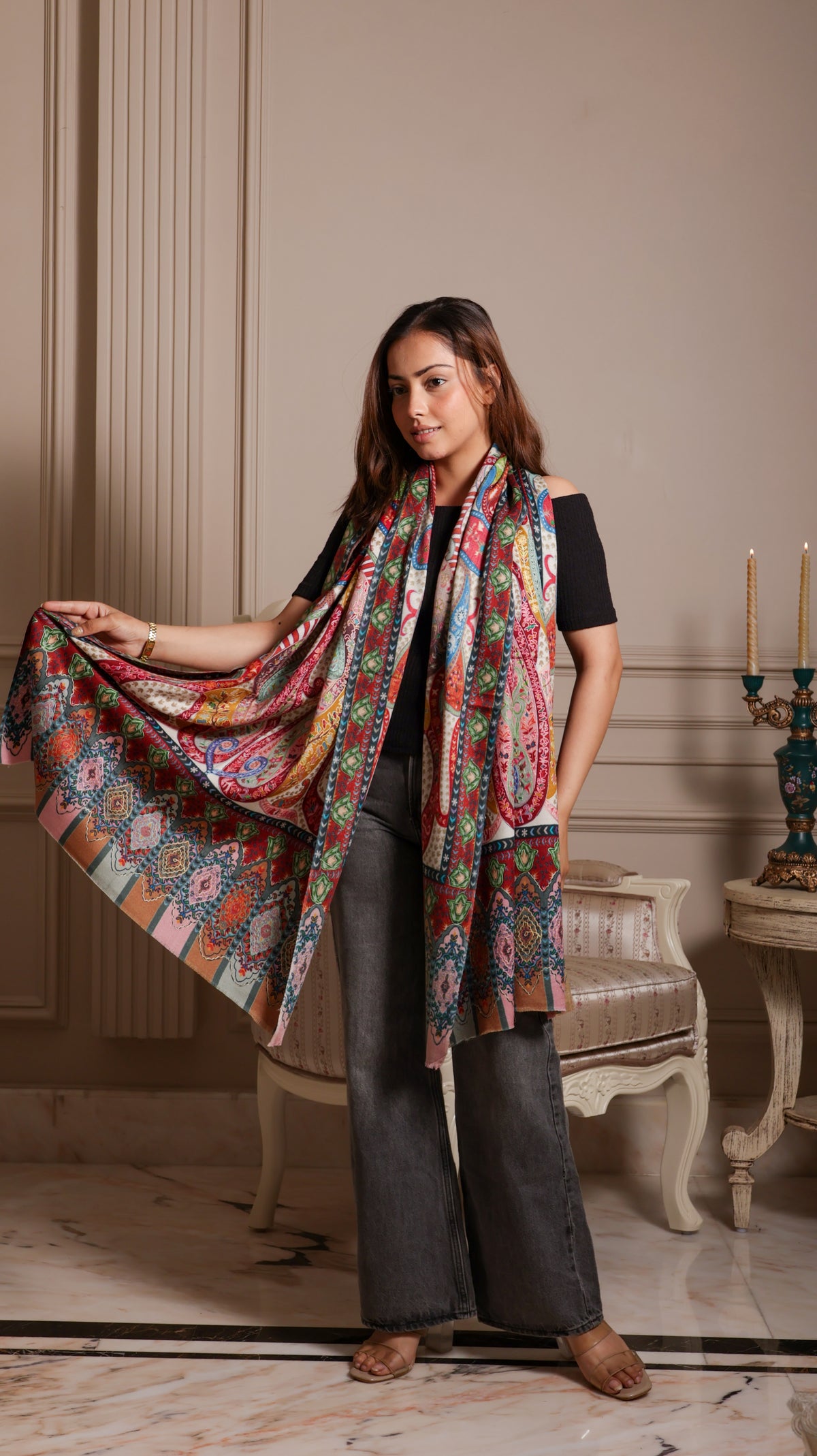 100% Wool Printed Kalamkari Embroidery stole - Kashmiri