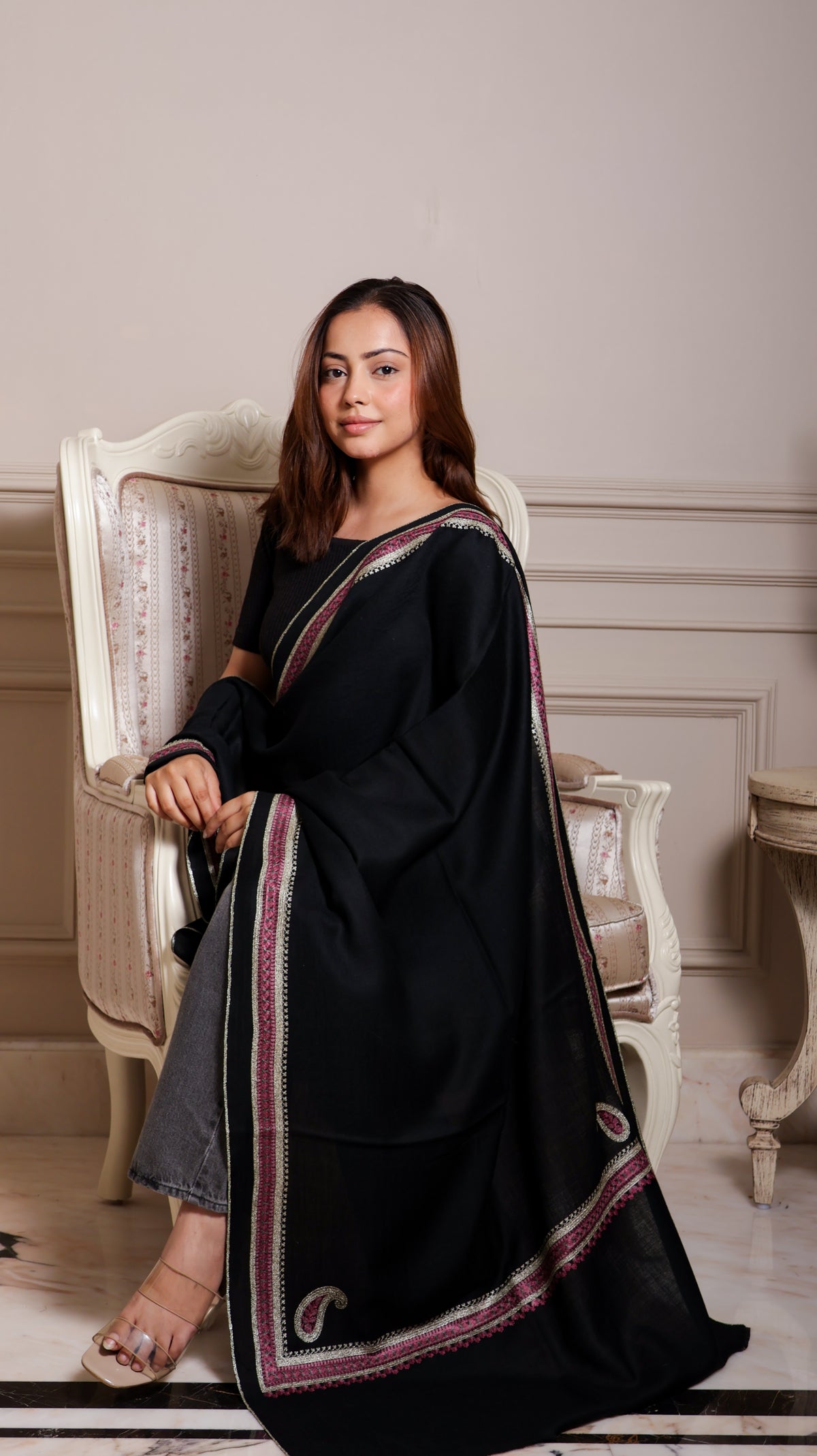 100% Pure Wool Nalki Embroidery Light And Warm Stole