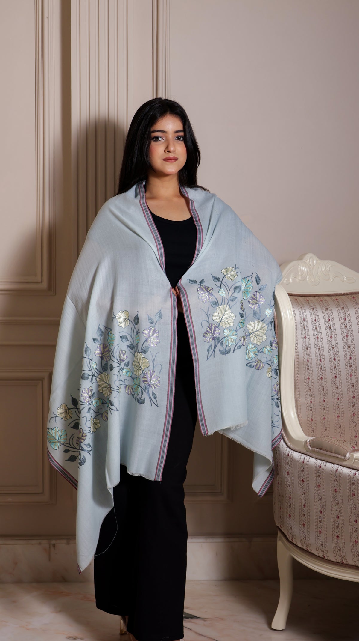 100% Pure Wool Side Kani Zari embroidery stole